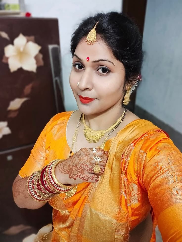 Tamil  hot aunty service available